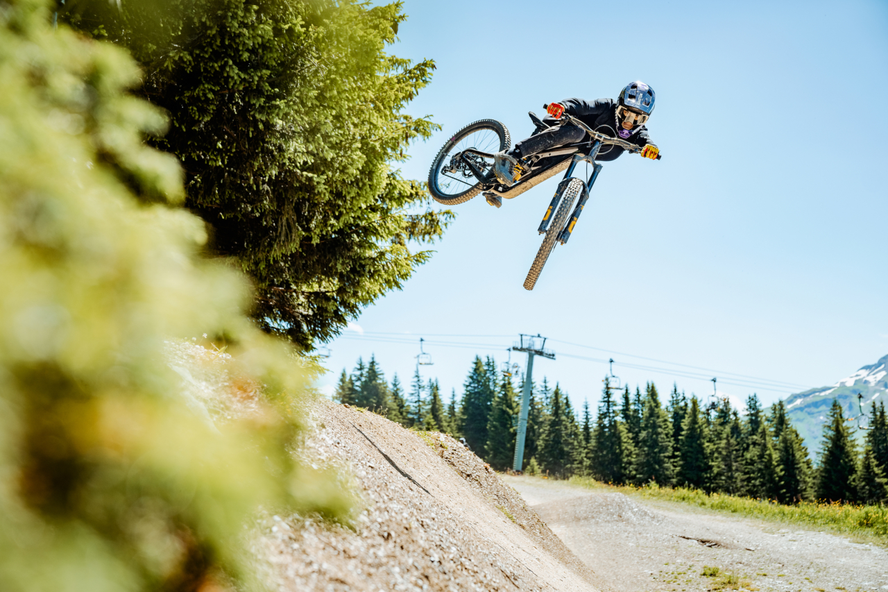 08_Spindrift_CF_eignerframes