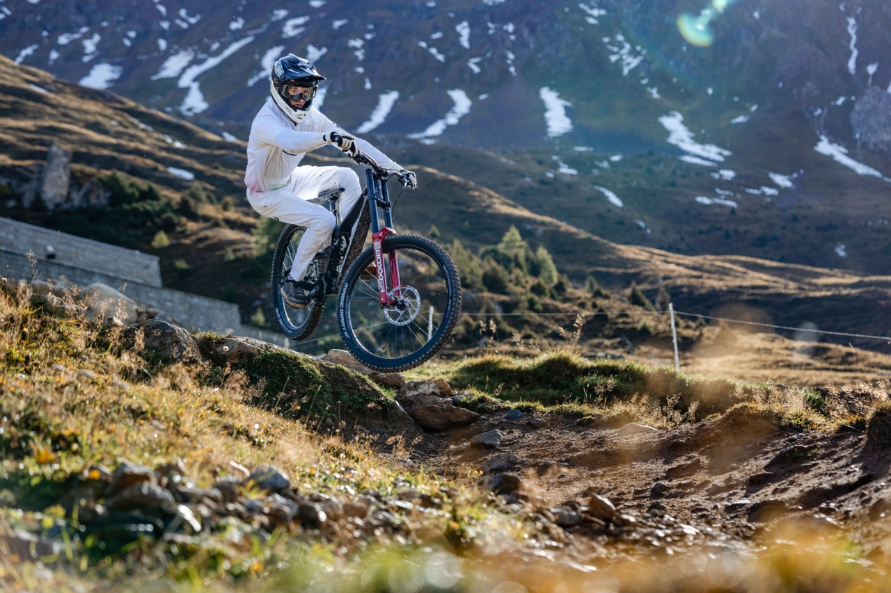 PROPAIN-Rage-3-R-CF-9865-eignerframes